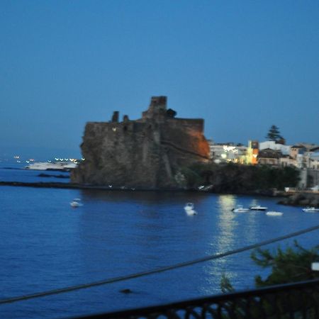 La Terrazza Bed and Breakfast Aci Castello Buitenkant foto